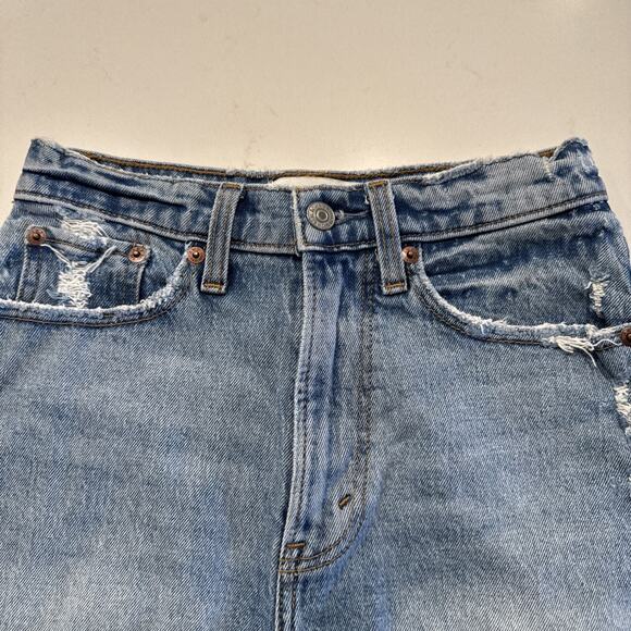 Abercrombie & Fitch Cut Off Shorts Size 23 The Mom High Rise Shorts Distressed - Picture 4 of 6